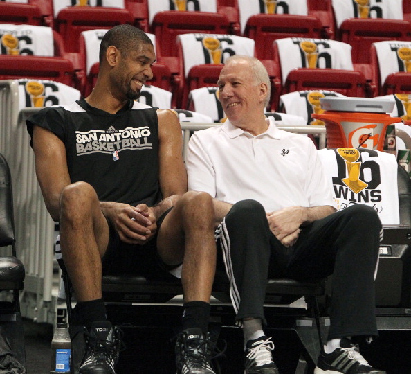 更加稳重的 更加稳重的